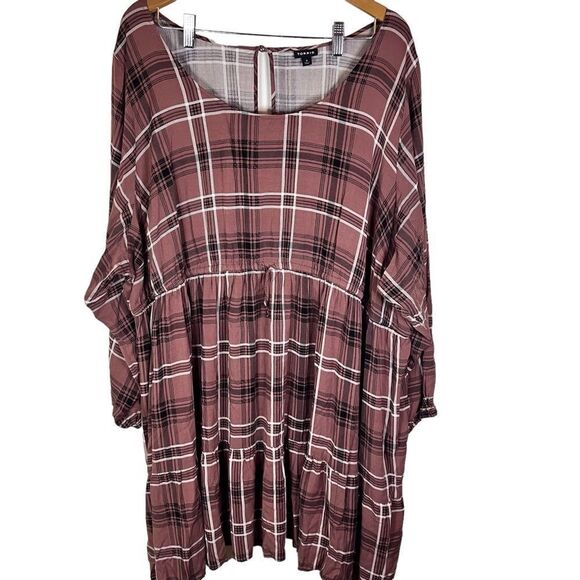 Torrid 6X Plaid Flowy Scoop Neck Dress with Eyelet Hook on Back.  New Condition - Picture 1 of 10